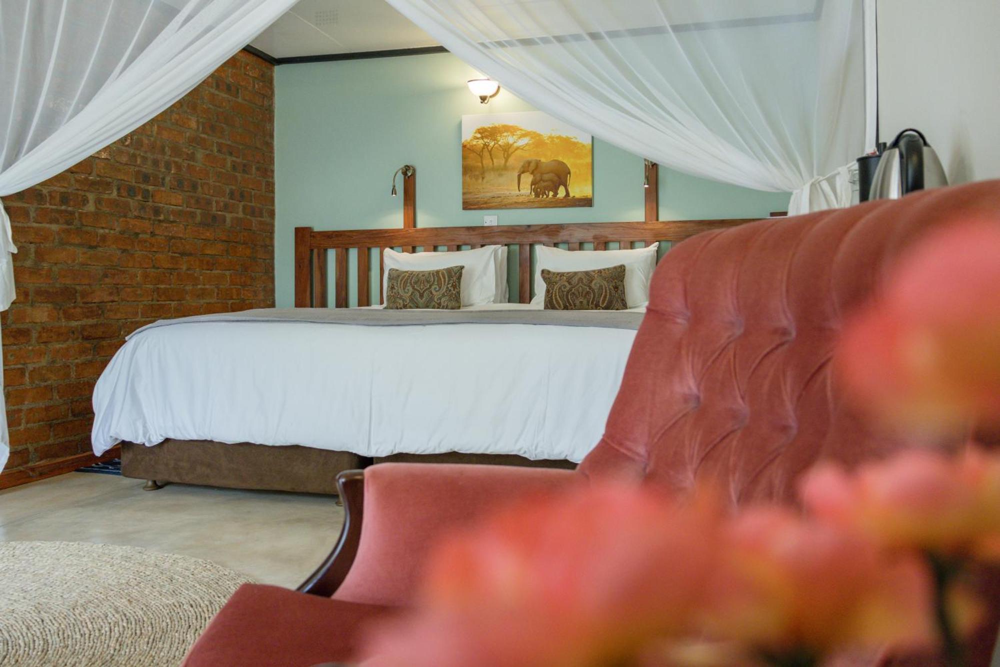 The Courtney Lodge Victoria Falls Kültér fotó